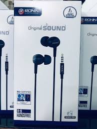 "Ronin R-9 Handsfree – Deep Bass, Clear Sound & Comfortable Fit for All-Day Use"